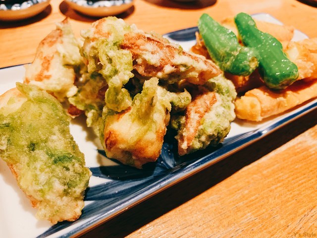 用户对于真夜中食堂 鳥獣戯画的评论图