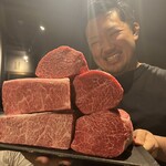 用户对于広尾 焼肉 暴飲暴食的评论图