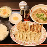 用戶對於餃子の王将 天満橋OMMビル店的評論圖