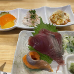 restaurant cover