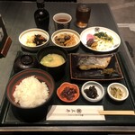 restaurant cover