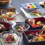restaurant cover
