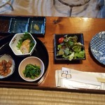 restaurant cover