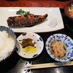 restaurant cover