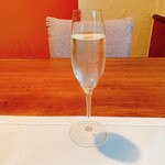 restaurant cover