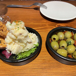restaurant cover