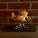 restaurant cover
