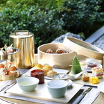 restaurant cover