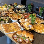 restaurant cover