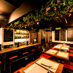 restaurant cover