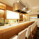 restaurant cover