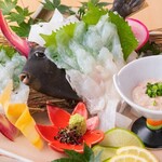 restaurant cover