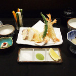 restaurant cover
