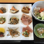 restaurant cover