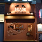 restaurant cover