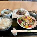 restaurant cover