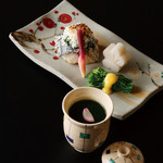 restaurant cover