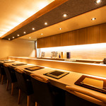 restaurant cover