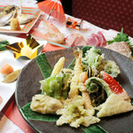 restaurant cover