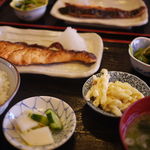 restaurant cover