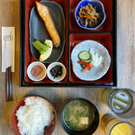 restaurant cover