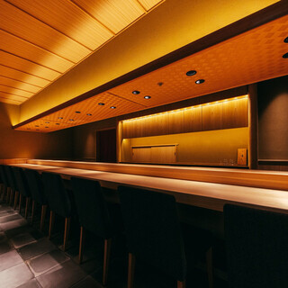 restaurant cover