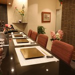 restaurant cover