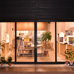 restaurant cover