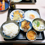 restaurant cover