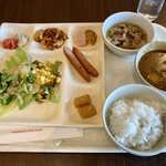 restaurant cover