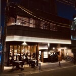 restaurant cover