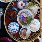restaurant cover