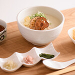 restaurant cover