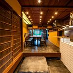 restaurant cover
