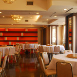restaurant cover