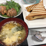restaurant cover