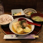 restaurant cover
