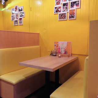 restaurant cover