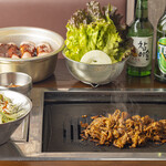 restaurant cover