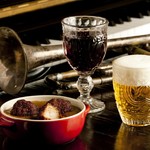 restaurant cover