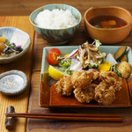 restaurant cover