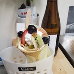 restaurant cover