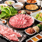 restaurant cover