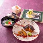 restaurant cover