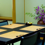 restaurant cover
