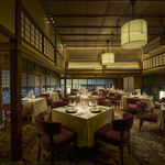restaurant cover