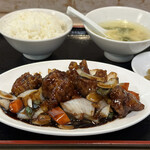 restaurant cover
