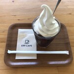 restaurant cover