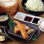 restaurant cover