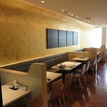 restaurant cover